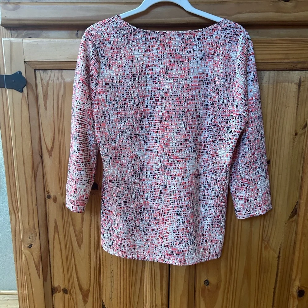 Laura Ashley Top Coral Studded 3/4 Sleeve‎ Women's Size Medium - Picture 4 of 7